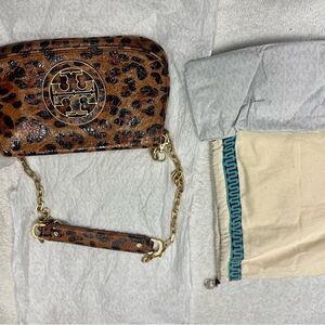 Tory Burch leopard Crossbody Bag with Chain Strap 🐆